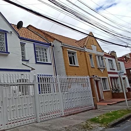 Casa Coral Hotel Bogota Exterior photo